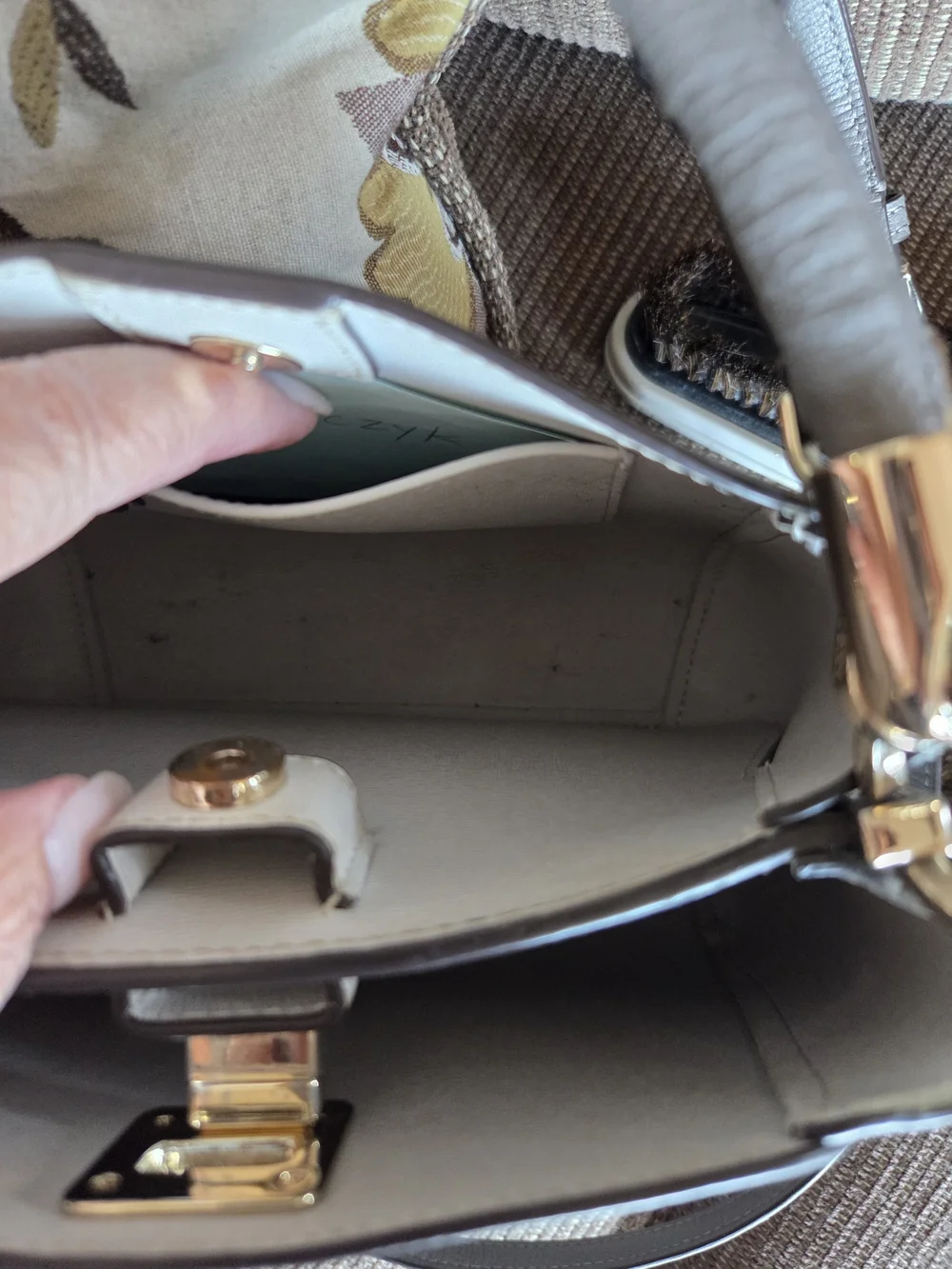 Kate Spade Top-Handle Women's Handbag in Gray with Gold Hardware